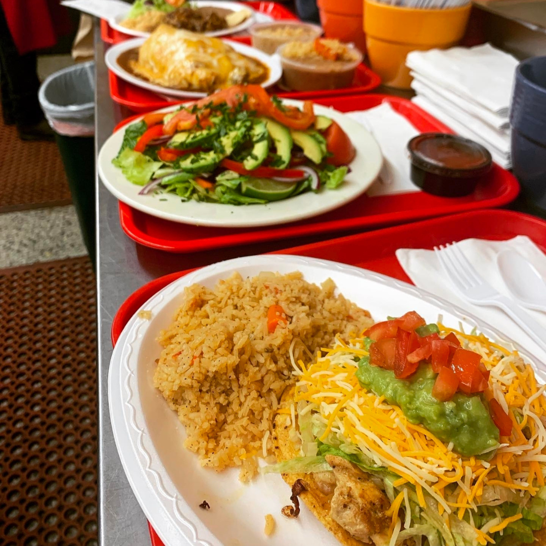 maggie's kitchen dishes